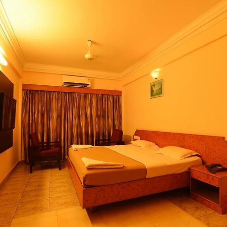 Hotel Sri Ram Residency Udupi Zimmer foto