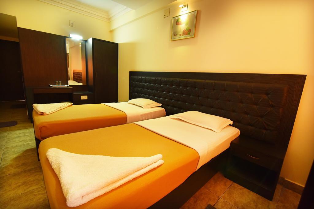 Hotel Sri Ram Residency Udupi Zimmer foto